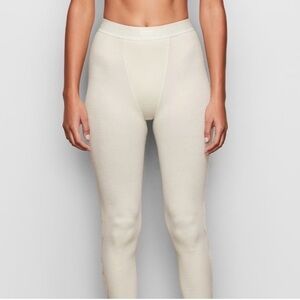SKIMS Cream Women's Pants